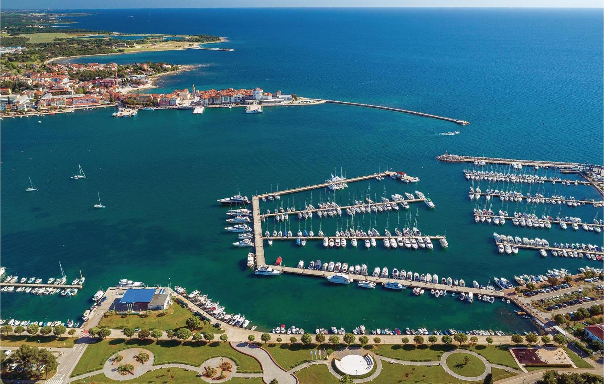 Stunning Apartment In Umag With Wifi Luaran gambar